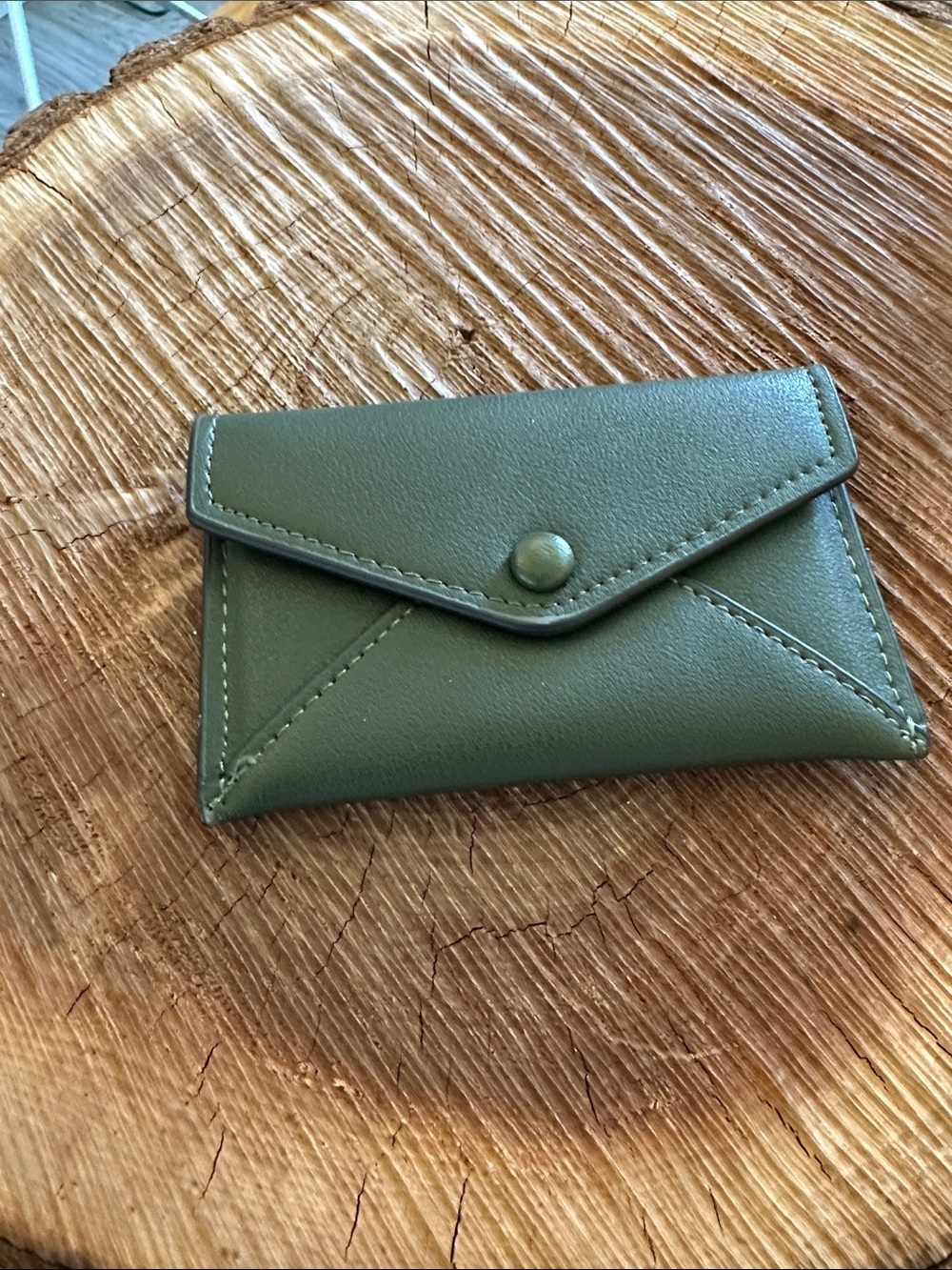 Minimal Envelope Card Wallet in Olive Green